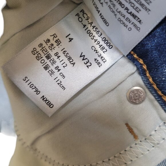 Denizen From‎ Levi's Vintage High-Rise 5" Inseam Jean Shorts Size 14 / 32 Blue - Picture 12 of 13